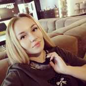 GloriaLady387rr