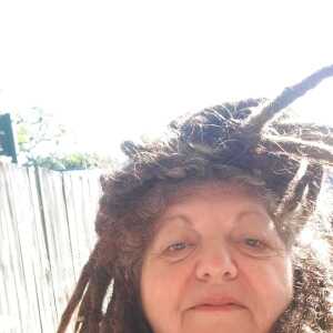 om108antoinette@live.com.au