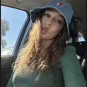 EndearingQueenjbcdfa