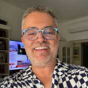 PlayfulExplorerediaji