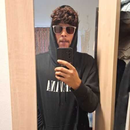 HippieOrca profile photo