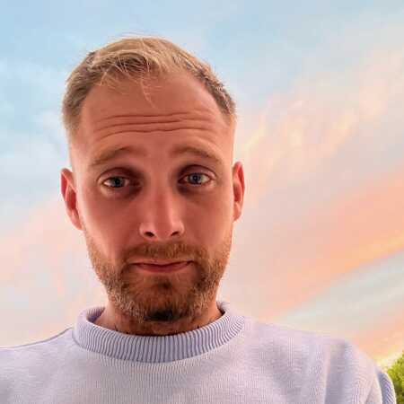 yourstrvly profile photo
