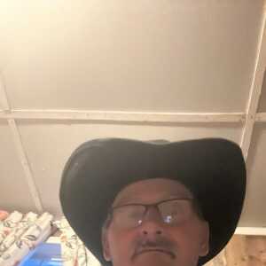 bbdhefbfeiaaeehj