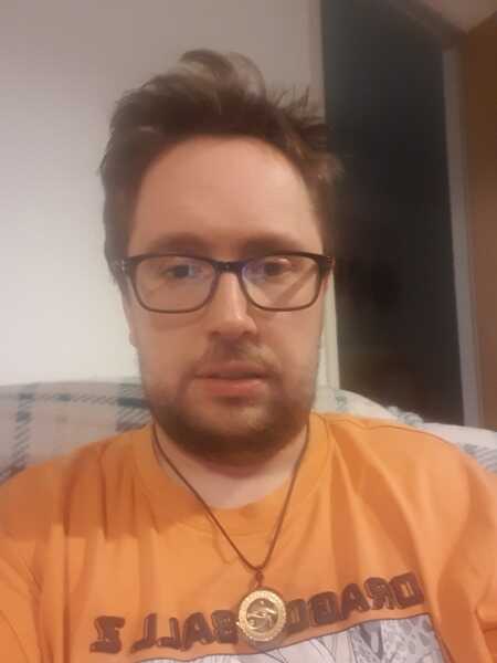 RadiantSurfereihjch profile photo