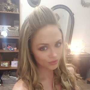 Abigail688703