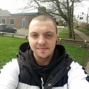 Aaron679141