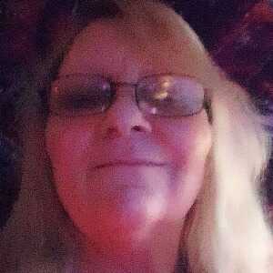 Donna708544