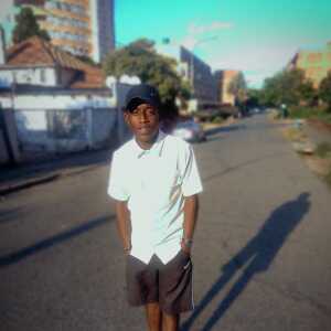 BoldSocialitedgeddi
