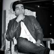 Zeeshan 