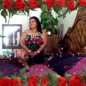 Dr Esmeralda E