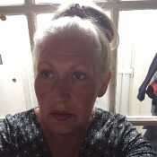 rhona464004