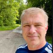 LoyalSnuggler4eb30