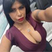 Prettyana2579