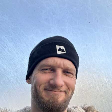 Suspect profile photo