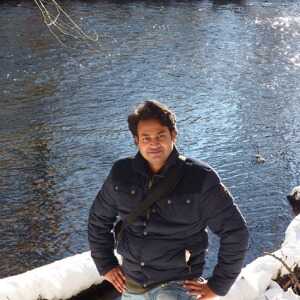 Qamar712462