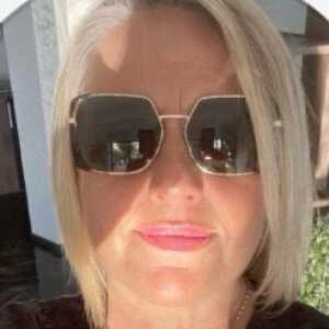 CharmingWriterbeebbi