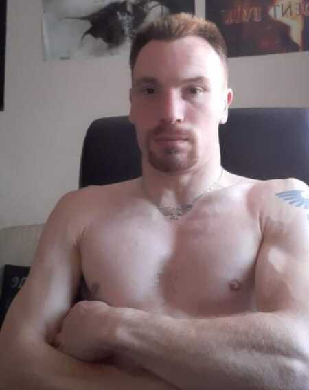 averagejohny profile photo