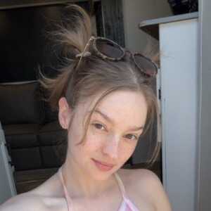AlluringSweetheart81dcb7