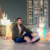 Khan U