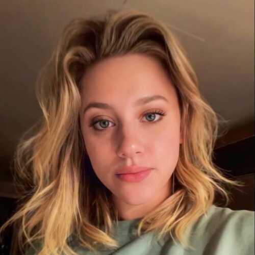 Lili Reinhart