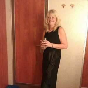 christine233092