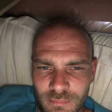 Chrislo8822 profile photo
