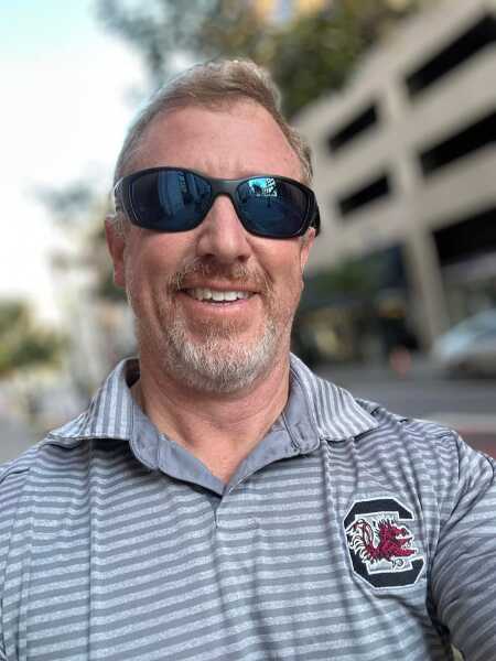 Russell profile photo