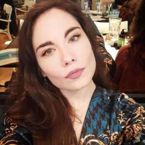 ConfidentGoddess60