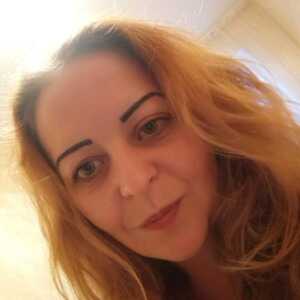 GlamorousCaregiver33ec67