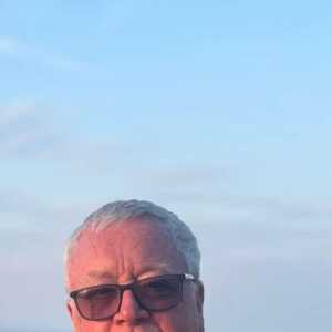 CleverEnthusiast20eb16