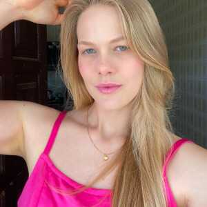 SexyFlirt75b4d0