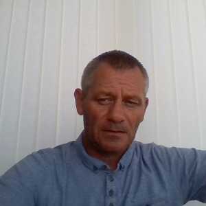 Brian254033