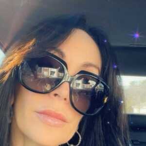 GlamorousHero18cde0
