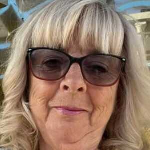 SweetVolunteer37df28