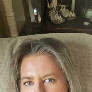 GlamorousSinger16ddb0