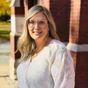 Jennifer Vaughn 