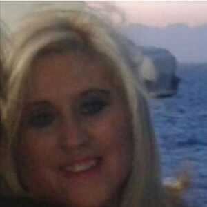 Debbie482941