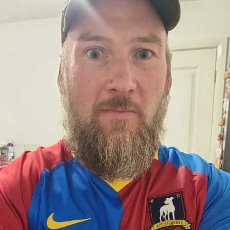 RadiantBoss38 profile photo