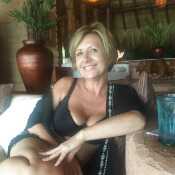 EasygoingSocialite35d21