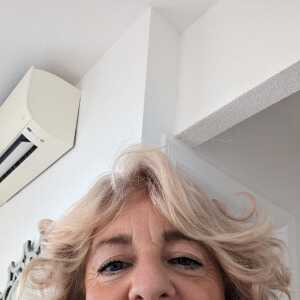 DaringBeauty8