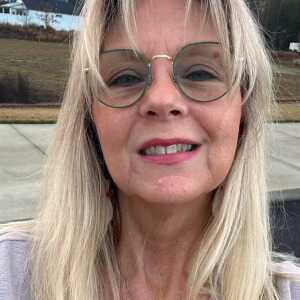 BeautifulCaregiverihecci