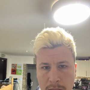 dahicdeabdddejgf