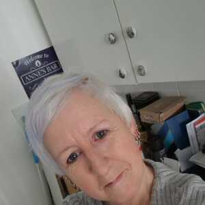 GlamorousWriter99b9a