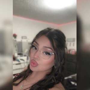 GlamorousWriter783aae