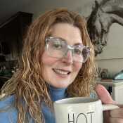 AttractiveSocialite47e44b