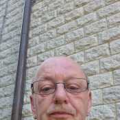 Robert 