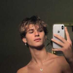 bedcaejcjbbdejia