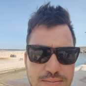 Yiannis