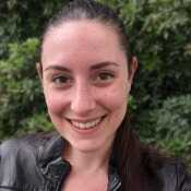arianamiaz2006