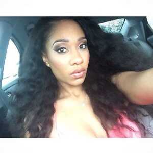 Vanessa441815